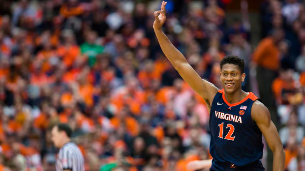 deandre-hunter-hawks-nba-draft.jpg